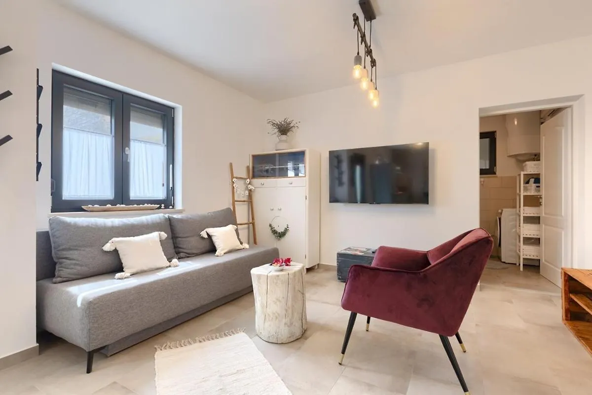 Casa Lando Villa Pula Tatil Evi